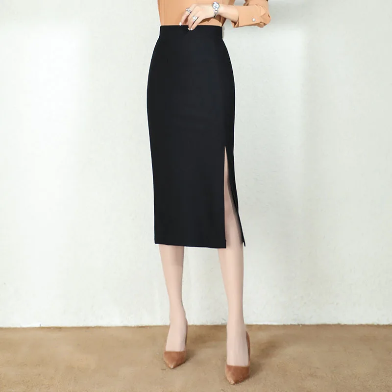 2026 New Arrival: Women's Black High-Waisted Stretch Skirt, A Figure-hugging Slit Skirts Perfect for The Office.
2026 New Arrival: Women's Black High-Waisted Stretch Skirt, A Figure-hugging Slit Skirts Perfect for The Office.