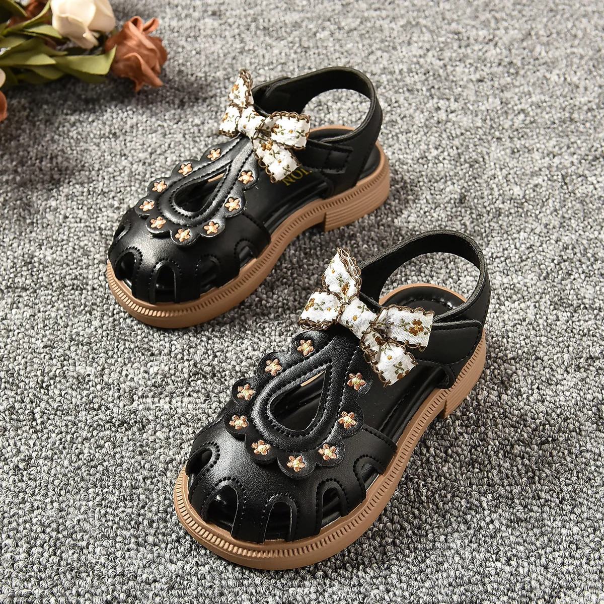 Summer Girls Sandals Baby Cute Bow-tie Design Floral Print Princess Style Sandals
Summer Girls Sandals Baby Cute Bow-tie Design Floral Print Princess Style Sandals