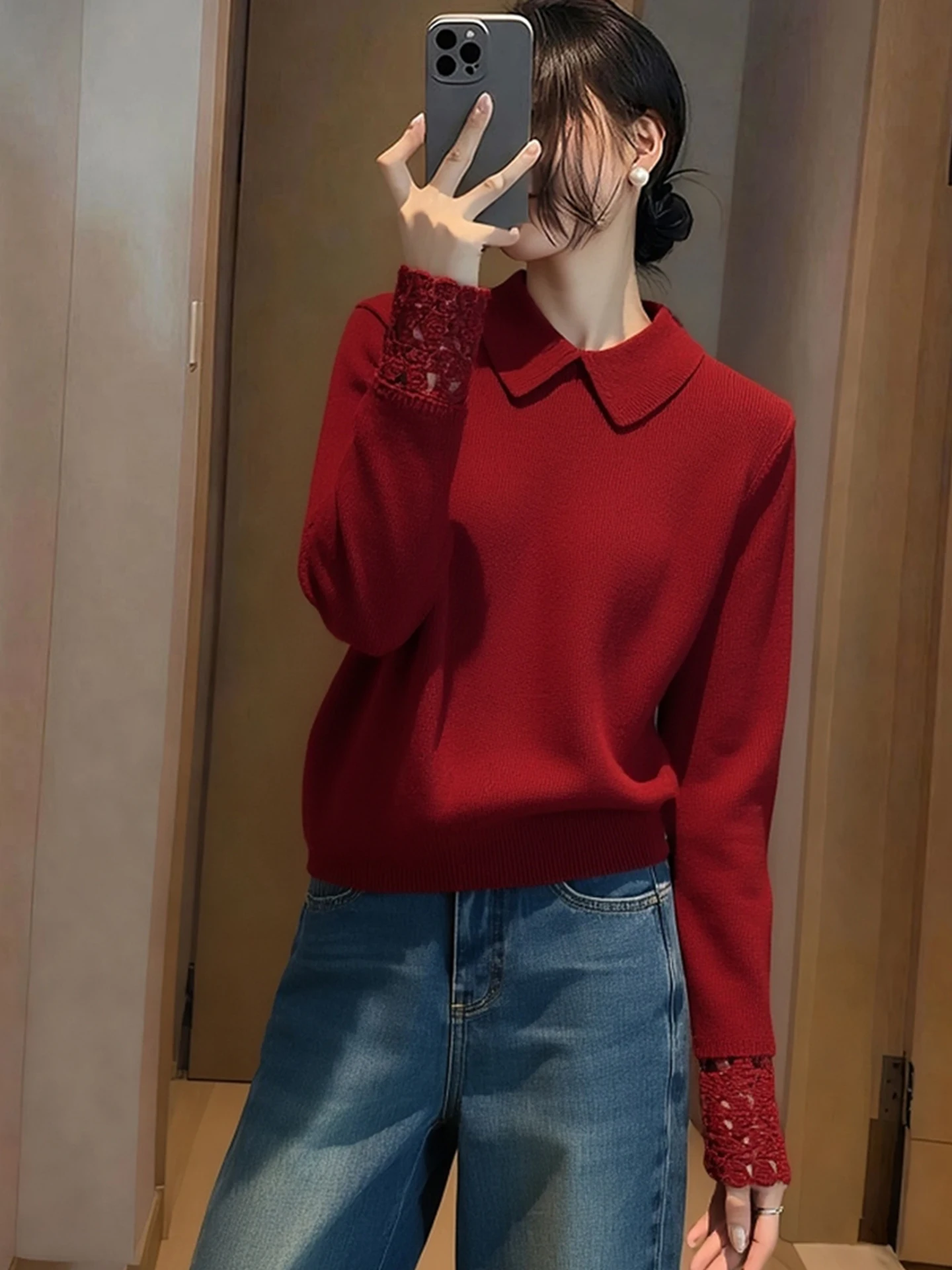 Зимний красный кружевной вязаный свитер женский длинный светящийся отложной воротник свободный топ для поездок на работу Sle корейская версия
Зимний красный кружевной вязаный свитер женский длинный светящийся отложной воротник свободный топ для поездок на работу Sle корейская версия