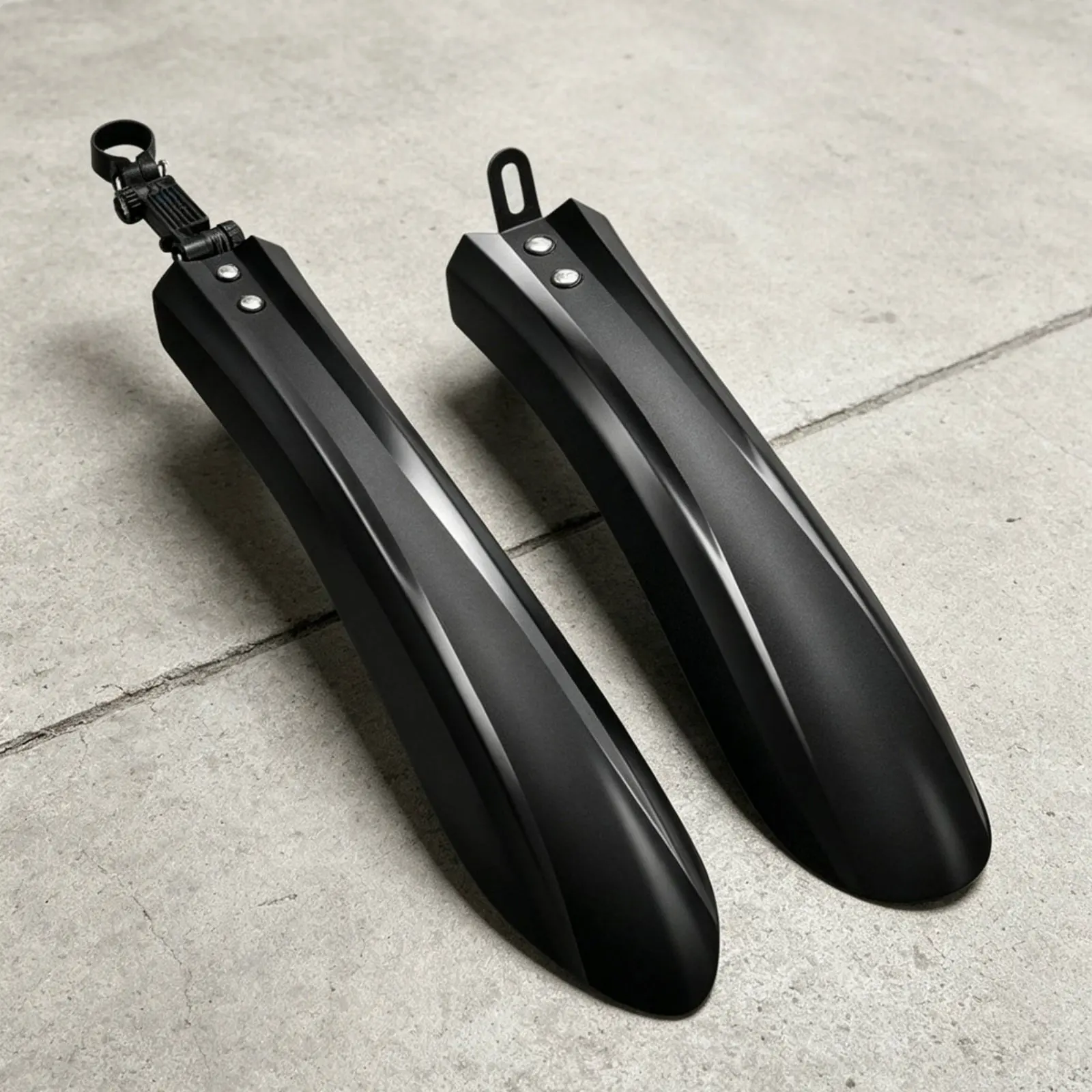 2 Pieces Mountain Bike Mudguards Rainproof Cycle Mudguard Set Bike Mudguard Set Waterproof Front and Rear Fenders
2 Pieces Mountain Bike Mudguards Rainproof Cycle Mudguard Set Bike Mudguard Set Waterproof Front and Rear Fenders
