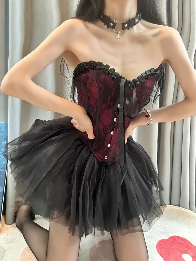 Retro Court Style Sexy Spicy Girl Tube Top High Waist Slimming Puffy Short Skirt Two Piece Set Women Summer Fashion Outfit
Retro Court Style Sexy Spicy Girl Tube Top High Waist Slimming Puffy Short Skirt Two Piece Set Women Summer Fashion Outfit