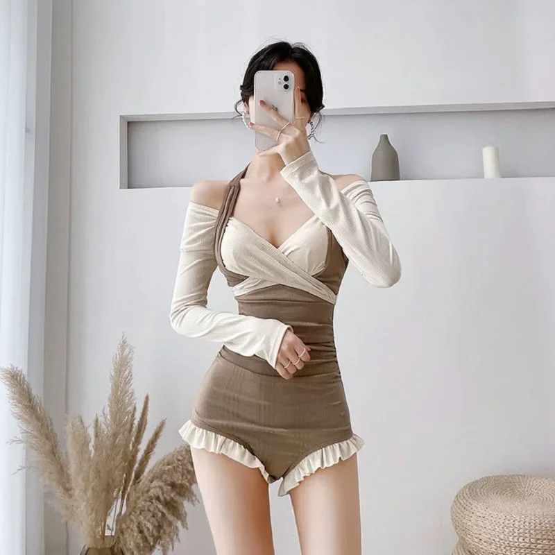 2025 Корейский цельный купальник с длинными рукавами, милый и милый маленький и свежий консервативный купальник с прикрытием, купальный купальник с горячими источниками 
2025 Корейский цельный купальник с длинными рукавами, милый и милый маленький и свежий консервативный купальник с прикрытием, купальный купальник с горячими источниками