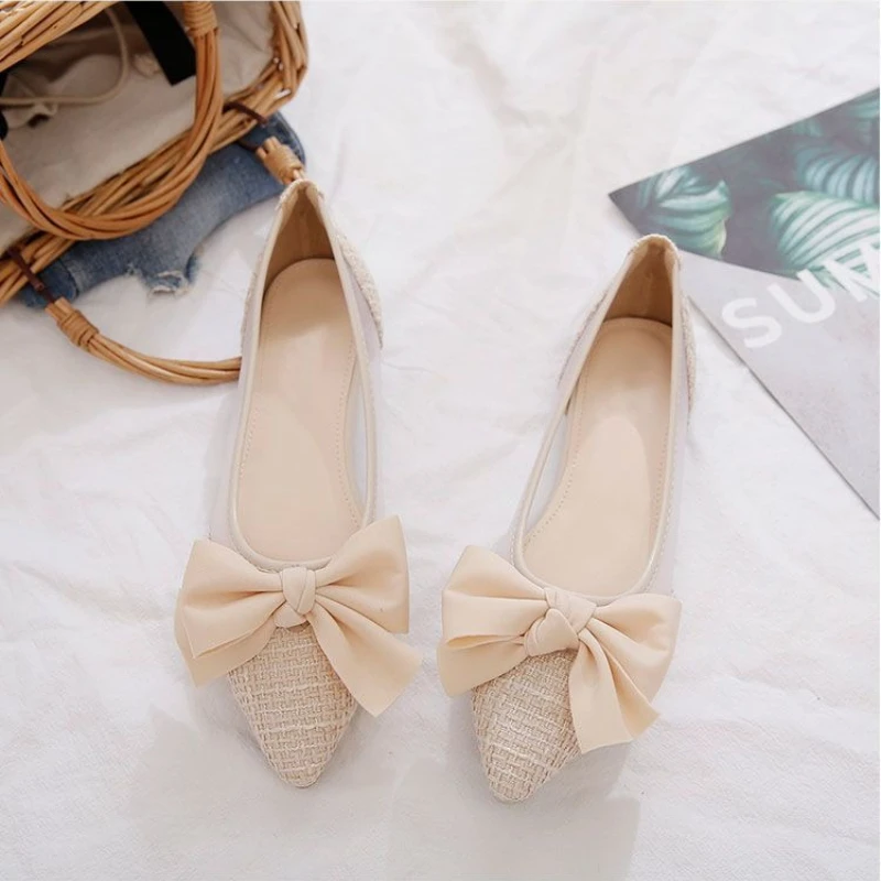 Wanwan Style Women Dot Design Flat Shoes Mesh Summer Breathable Pointed Toe Bow Decorated New Korean Fashion Casual
Wanwan Style Women Dot Design Flat Shoes Mesh Summer Breathable Pointed Toe Bow Decorated New Korean Fashion Casual