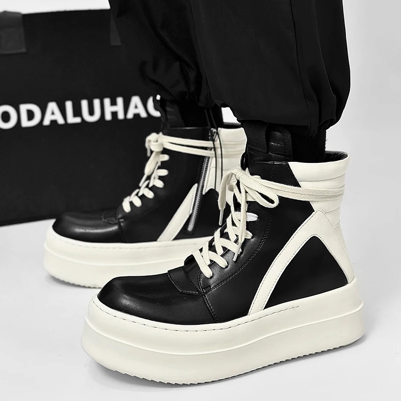 Casual high top men's shoes Trendy thick bottom height increasing style Fashion Daily Black and white color blocked boots New
Casual high top men's shoes Trendy thick bottom height increasing style Fashion Daily Black and white color blocked boots New