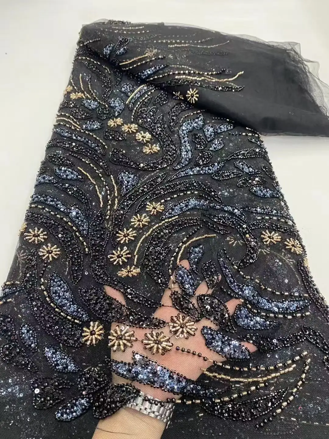 Latest Hot Sale Fashion Africa Lace Fabric High Quality Handmade Embroidery Lace With Beads Sequins Party For Wedding Dress
Latest Hot Sale Fashion Africa Lace Fabric High Quality Handmade Embroidery Lace With Beads Sequins Party For Wedding Dress
