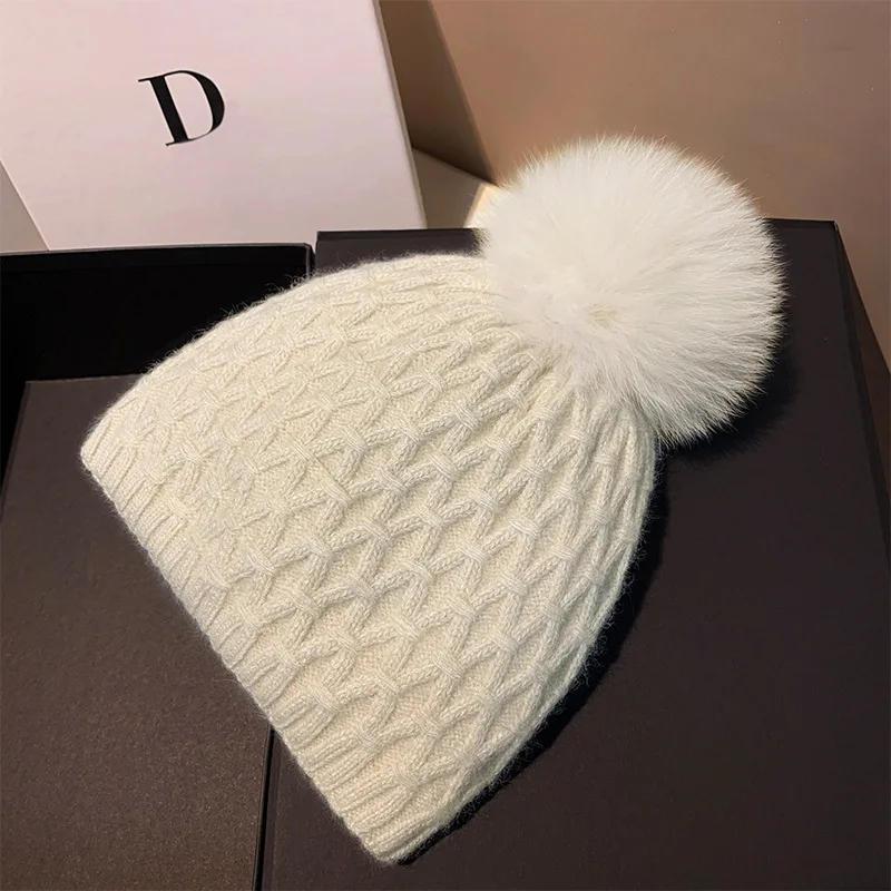 Hat Cashmere Women Winter Knit Beanie Real Fox Fur Pompom Autumn Warm Skiing Accessory For Sports Outdoors Luxury
Hat Cashmere Women Winter Knit Beanie Real Fox Fur Pompom Autumn Warm Skiing Accessory For Sports Outdoors Luxury
