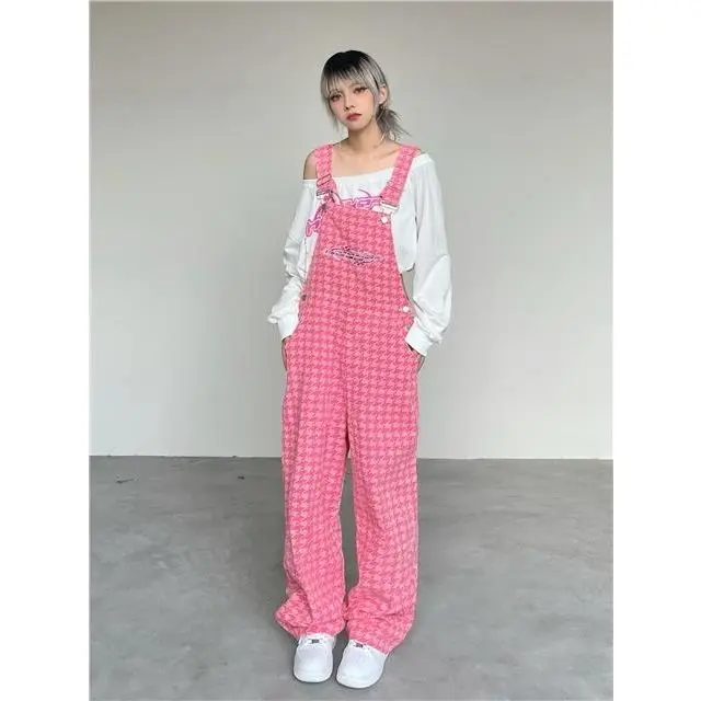 Women's Plaid Embroidered Bib Overalls Spring Summer Loose Retro Long Pants Korean Style Student Casual Trousers
Women's Plaid Embroidered Bib Overalls Spring Summer Loose Retro Long Pants Korean Style Student Casual Trousers