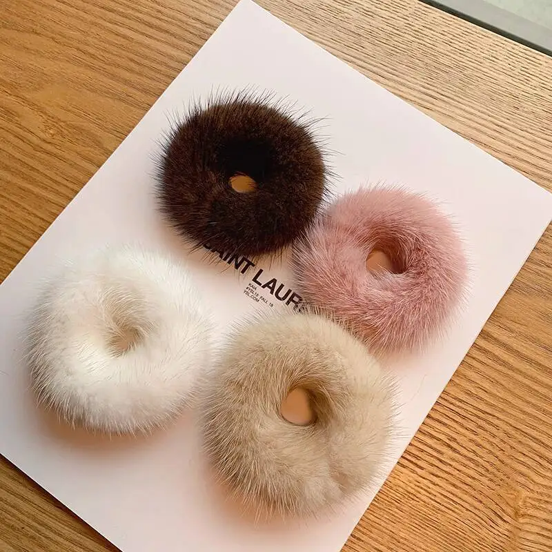 Real Mink Fur Hair Tie Cute Plush Simple Fluffy Fur Hair Rope Luxury Girls Hair Accessories Elastici Piccoli Hair Ties For Women
Real Mink Fur Hair Tie Cute Plush Simple Fluffy Fur Hair Rope Luxury Girls Hair Accessories Elastici Piccoli Hair Ties For Women