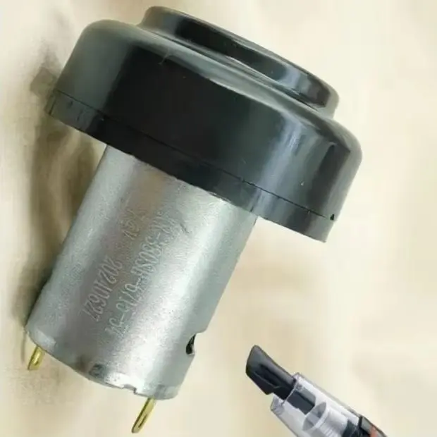 1PCS Small RS-380/390/395 Electric Fan Motor DC 7.4V/12V High Speed Power Turbine Engine Vacuum Cleaner
1PCS Small RS-380/390/395 Electric Fan Motor DC 7.4V/12V High Speed Power Turbine Engine Vacuum Cleaner