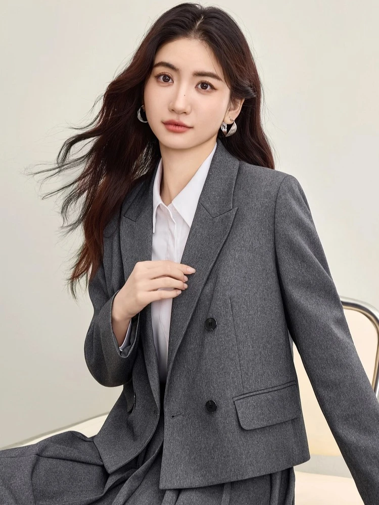 SENTUBILA Women's Business Blazer Autumn 2025 Commuter Interview Meeting Double-Breasted Short Office Tailored Coat 153XA2430
SENTUBILA Women's Business Blazer Autumn 2025 Commuter Interview Meeting Double-Breasted Short Office Tailored Coat 153XA2430