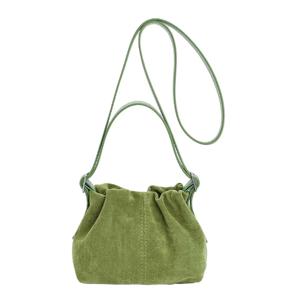 Shoulder Bag Suede Pleated Cloud Bag Handbag Candy Color Slouchy Hobo Bags Large Capacity Korean Style Solid Color Tote Bag
Shoulder Bag Suede Pleated Cloud Bag Handbag Candy Color Slouchy Hobo Bags Large Capacity Korean Style Solid Color Tote Bag