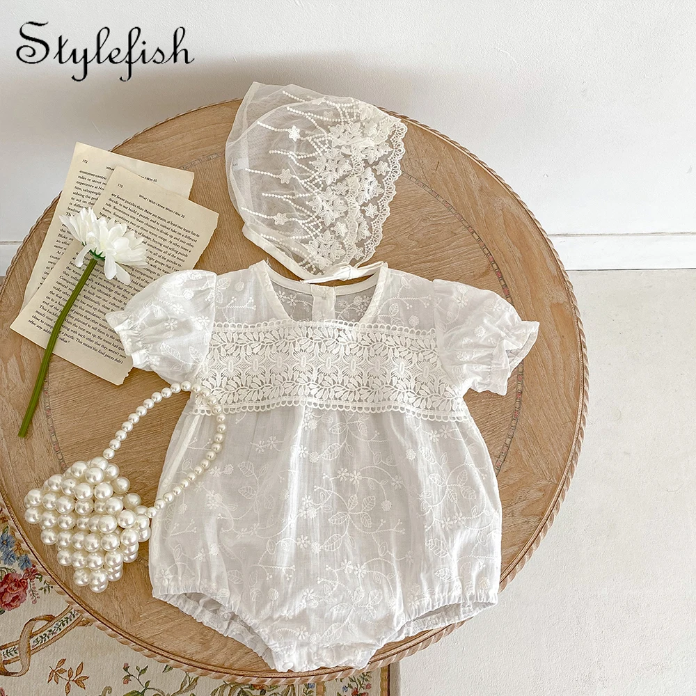 Ins summer baby and children's bodysuit lace girls embroidered lace bubble short sleeve triangle romper climbing suit
Ins summer baby and children's bodysuit lace girls embroidered lace bubble short sleeve triangle romper climbing suit