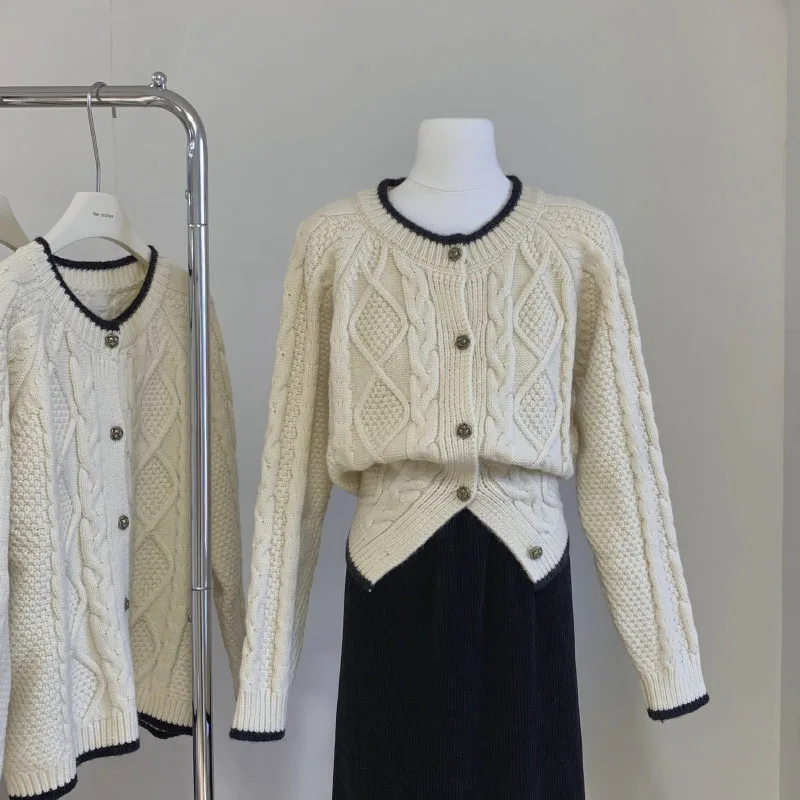 Sweet Fairy Casual Sweater Women's Aesthetic Girly Vintage Sweater Knitted Design Women New Tops
Sweet Fairy Casual Sweater Women's Aesthetic Girly Vintage Sweater Knitted Design Women New Tops