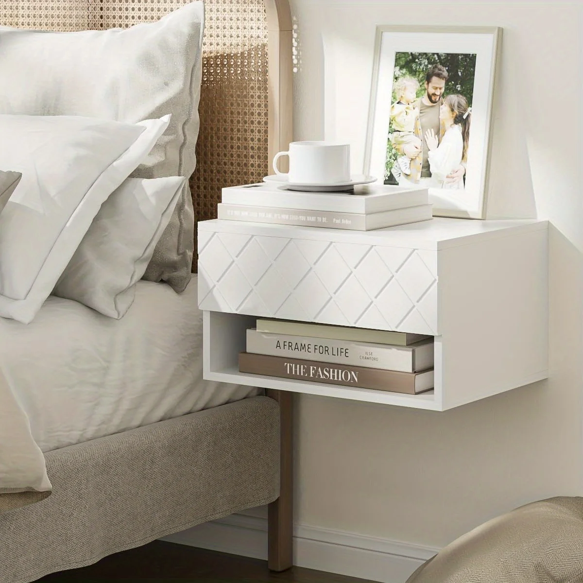 Floating Nightstand, Small Modern Floating Nightstand with Drawers, Floating Shelves for Bedroom, Bathroom
Floating Nightstand, Small Modern Floating Nightstand with Drawers, Floating Shelves for Bedroom, Bathroom