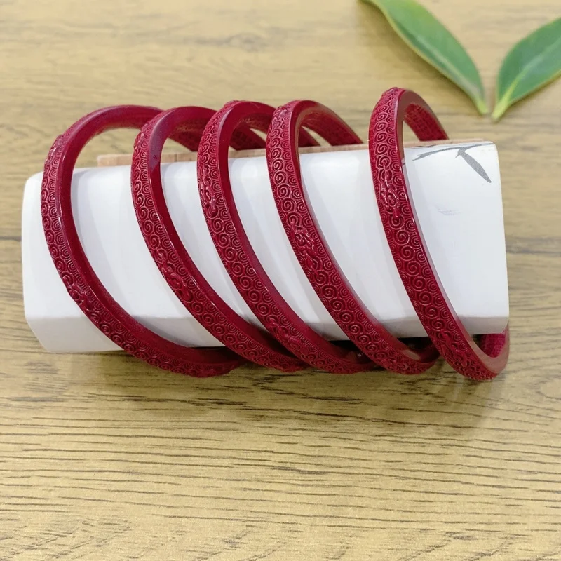 High-content purple clay bracelet with Heart Sutra engraved on inside and auspicious cloud patterns on outside, brin
High-content purple clay bracelet with Heart Sutra engraved on inside and auspicious cloud patterns on outside, brin