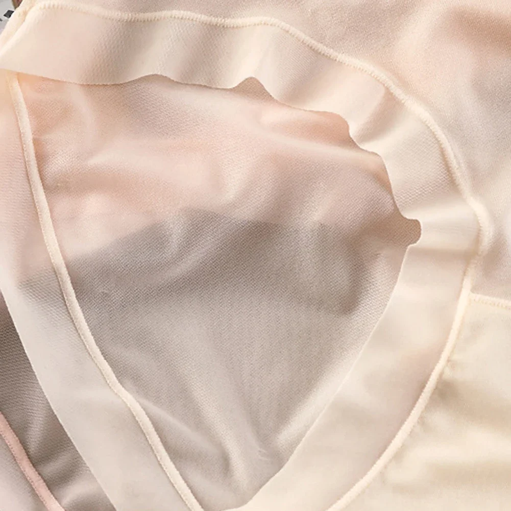 Lightweight Transparent Underwear Women Summer Cooling Ice Silk Seamless Middle Waist Stretch Panties Ladies
Lightweight Transparent Underwear Women Summer Cooling Ice Silk Seamless Middle Waist Stretch Panties Ladies