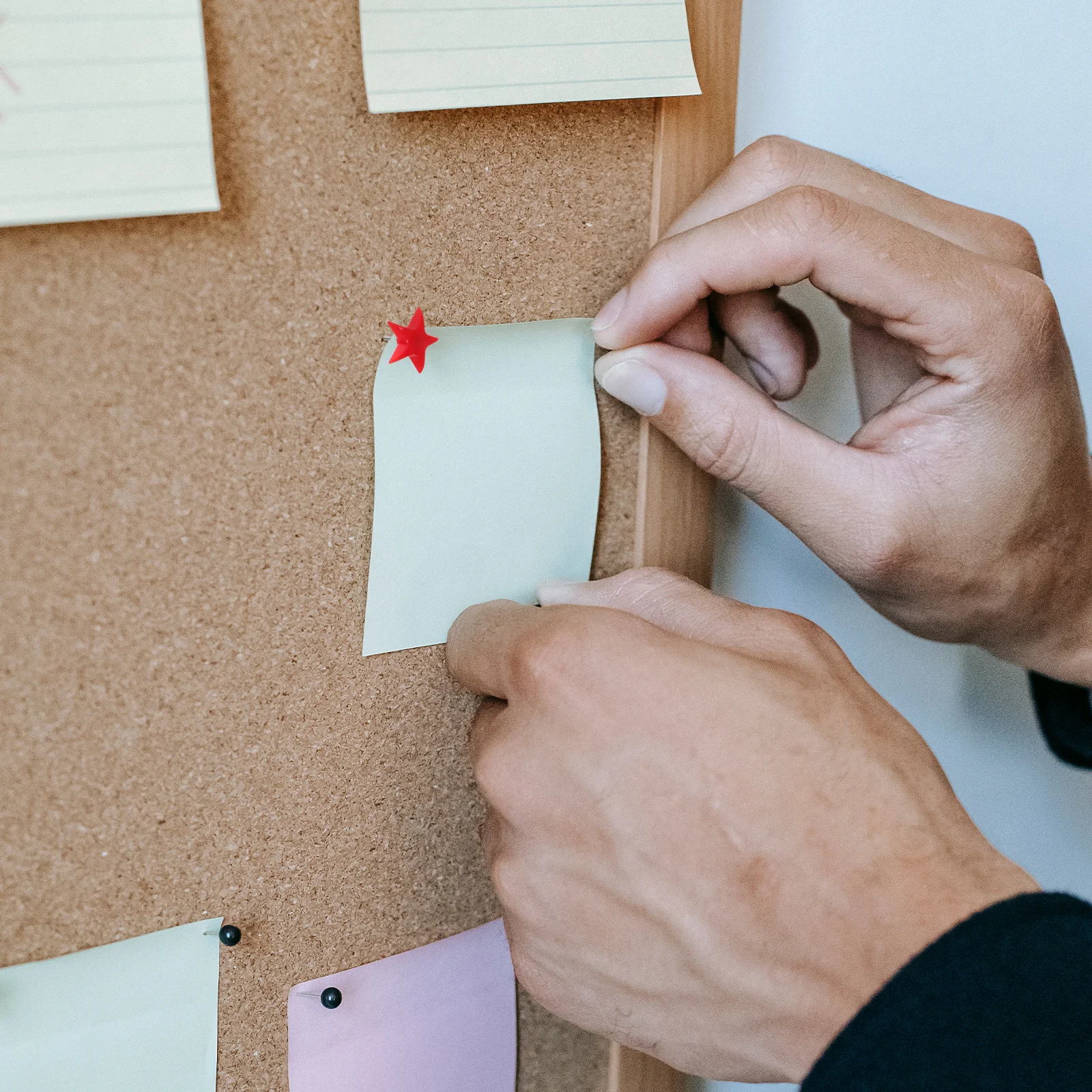 50Pcs Star Shaped Thumb Tacks Multifunctional Cork Foam Fabric Boards Bright Colorful Hold Notes Photos Documents
50Pcs Star Shaped Thumb Tacks Multifunctional Cork Foam Fabric Boards Bright Colorful Hold Notes Photos Documents