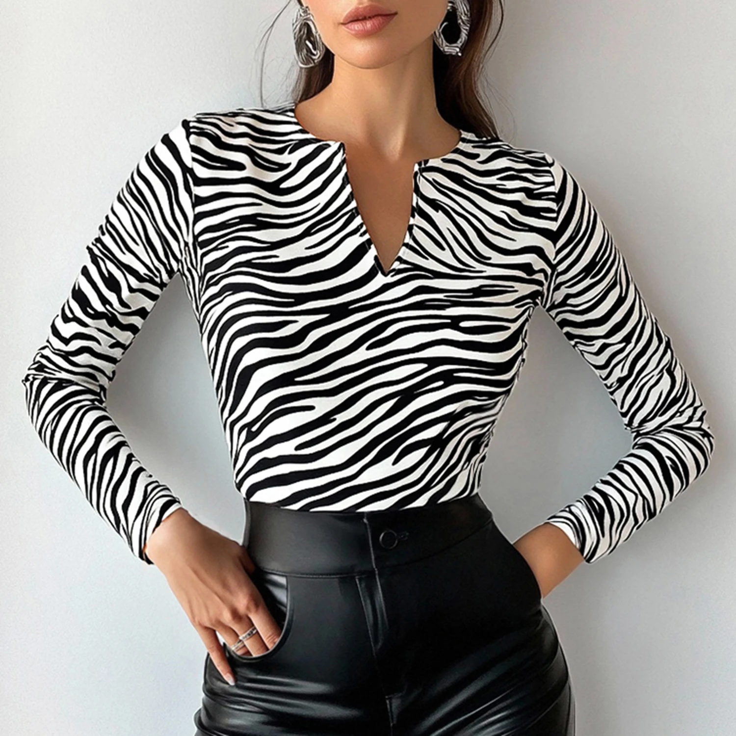 Arazooyi Women'S T-Shirts Autumn Fitting Slim Zebra Print Long Sleeve Split Neck Regular Casual T-Shirts
Arazooyi Women'S T-Shirts Autumn Fitting Slim Zebra Print Long Sleeve Split Neck Regular Casual T-Shirts