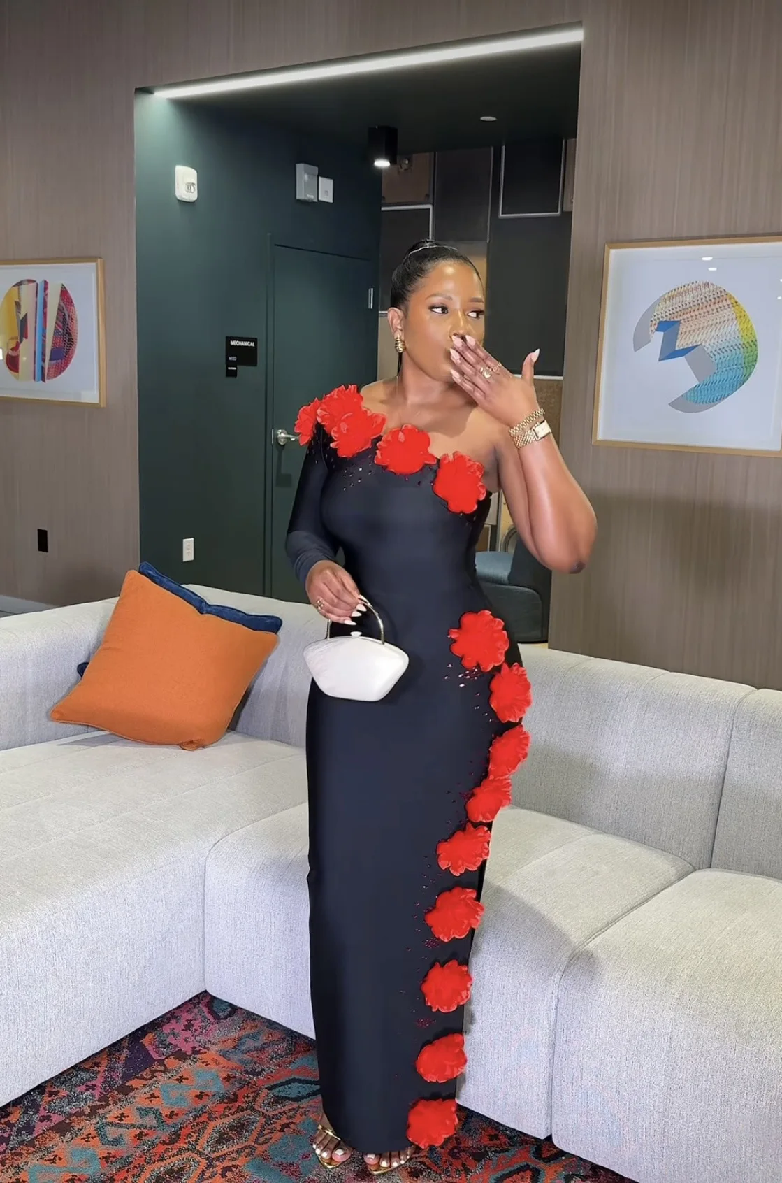 Women Sexy One Shoulder Long Sleeve Red Florlas Rhinestones Bodyocn Long Bandage Dress Nightclub Party Celebrate Birthday Wear
Women Sexy One Shoulder Long Sleeve Red Florlas Rhinestones Bodyocn Long Bandage Dress Nightclub Party Celebrate Birthday Wear