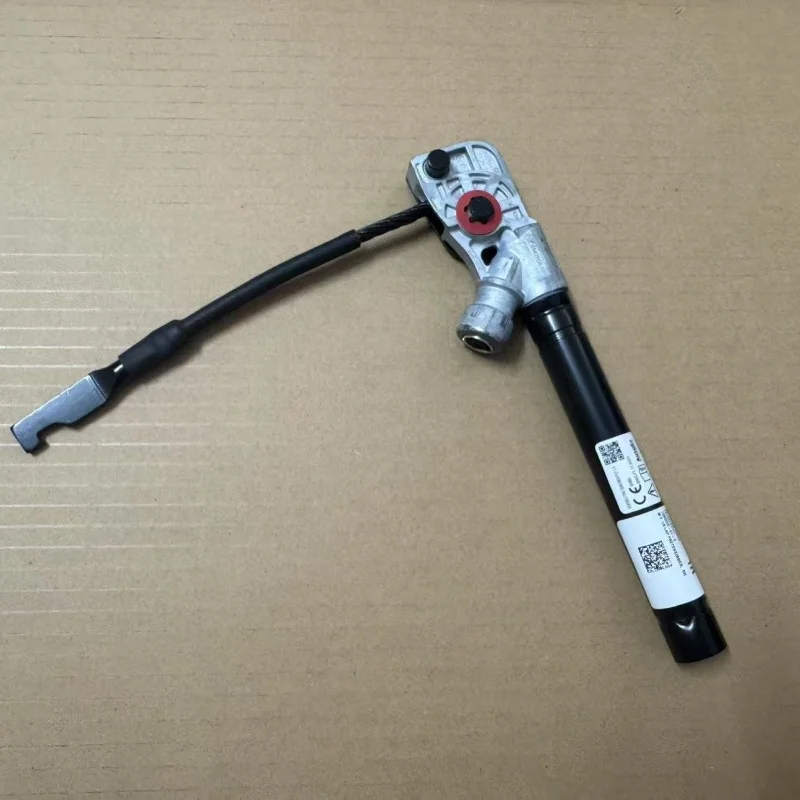 Suitable for Tesla Model 3/y driver's seat passenger seat belt anchor tensioner 1090324-C1-C 1090322-C1-C
Suitable for Tesla Model 3/y driver's seat passenger seat belt anchor tensioner 1090324-C1-C 1090322-C1-C