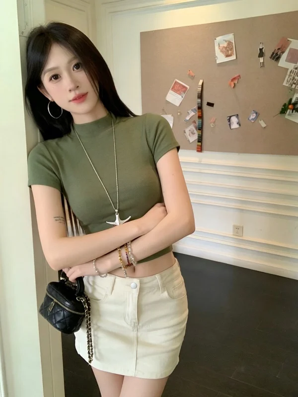 Korean Style Short Sleeve Women's T-Shirt Summer Short Pure Desire Back Hollow Design Half High Collar Overhead Top
Korean Style Short Sleeve Women's T-Shirt Summer Short Pure Desire Back Hollow Design Half High Collar Overhead Top