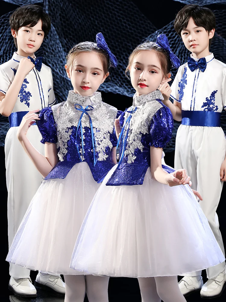 Patriotic Chorus Performance Outfit Children's Speech Competition Graduation Show Girls' Traditional Costume Stage Performance
Patriotic Chorus Performance Outfit Children's Speech Competition Graduation Show Girls' Traditional Costume Stage Performance