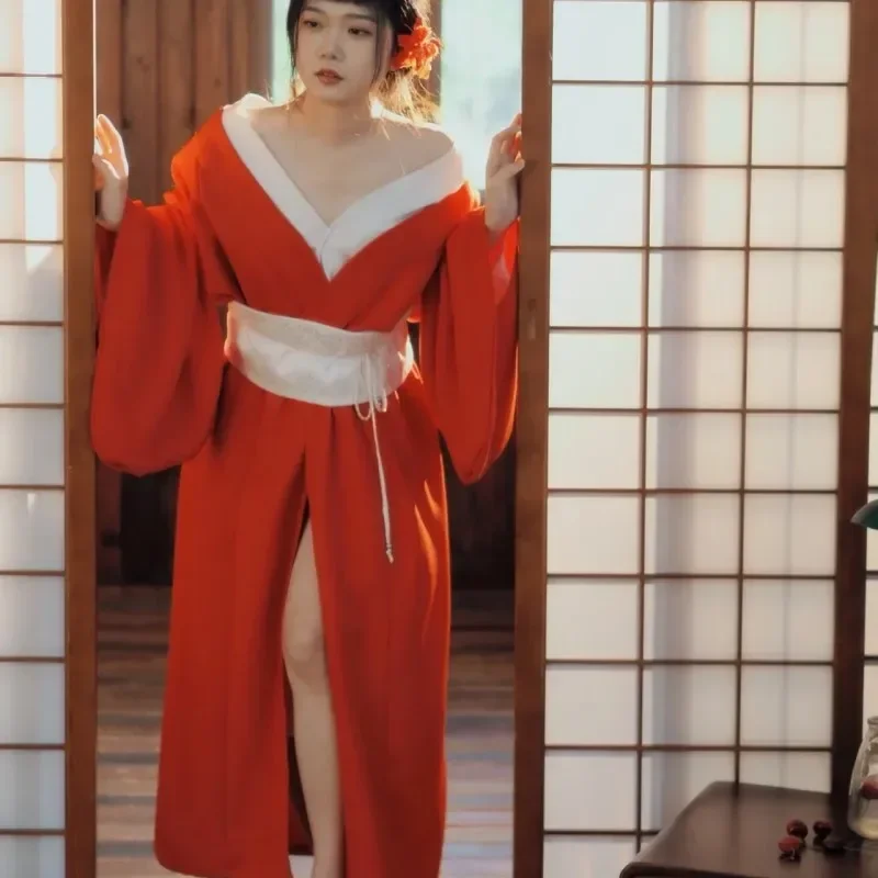 Women's Traditional Japanese Kimono Cardigan with White Photography Bathrobe Performance Role-playing Asian Robe Evening Dress
Women's Traditional Japanese Kimono Cardigan with White Photography Bathrobe Performance Role-playing Asian Robe Evening Dress