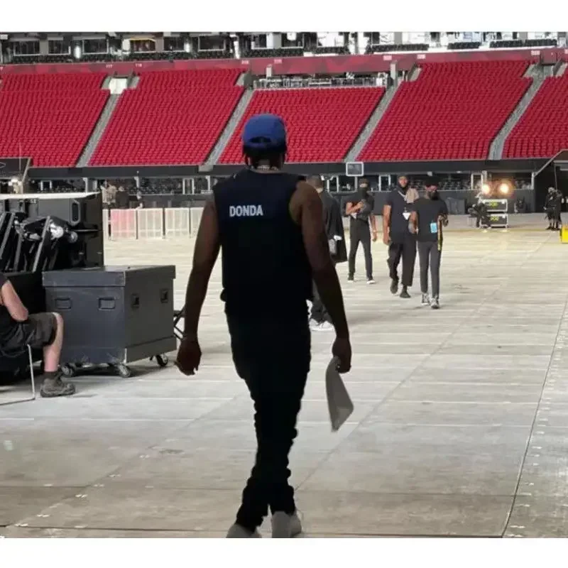 Hip Hop Streetwear Kanye West DONDA Tactical Vest No Sleeves with Hook Loop American Style
Hip Hop Streetwear Kanye West DONDA Tactical Vest No Sleeves with Hook Loop American Style