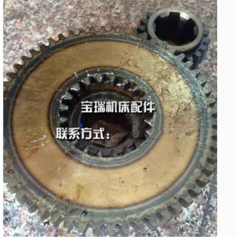 1PCS Machine Tool Factory CS6266C Gear 20/56 Inner and Outer Teeth Z20/56 6-40×10 Z20/ 6-40×10/L40
1PCS Machine Tool Factory CS6266C Gear 20/56 Inner and Outer Teeth Z20/56 6-40×10 Z20/ 6-40×10/L40