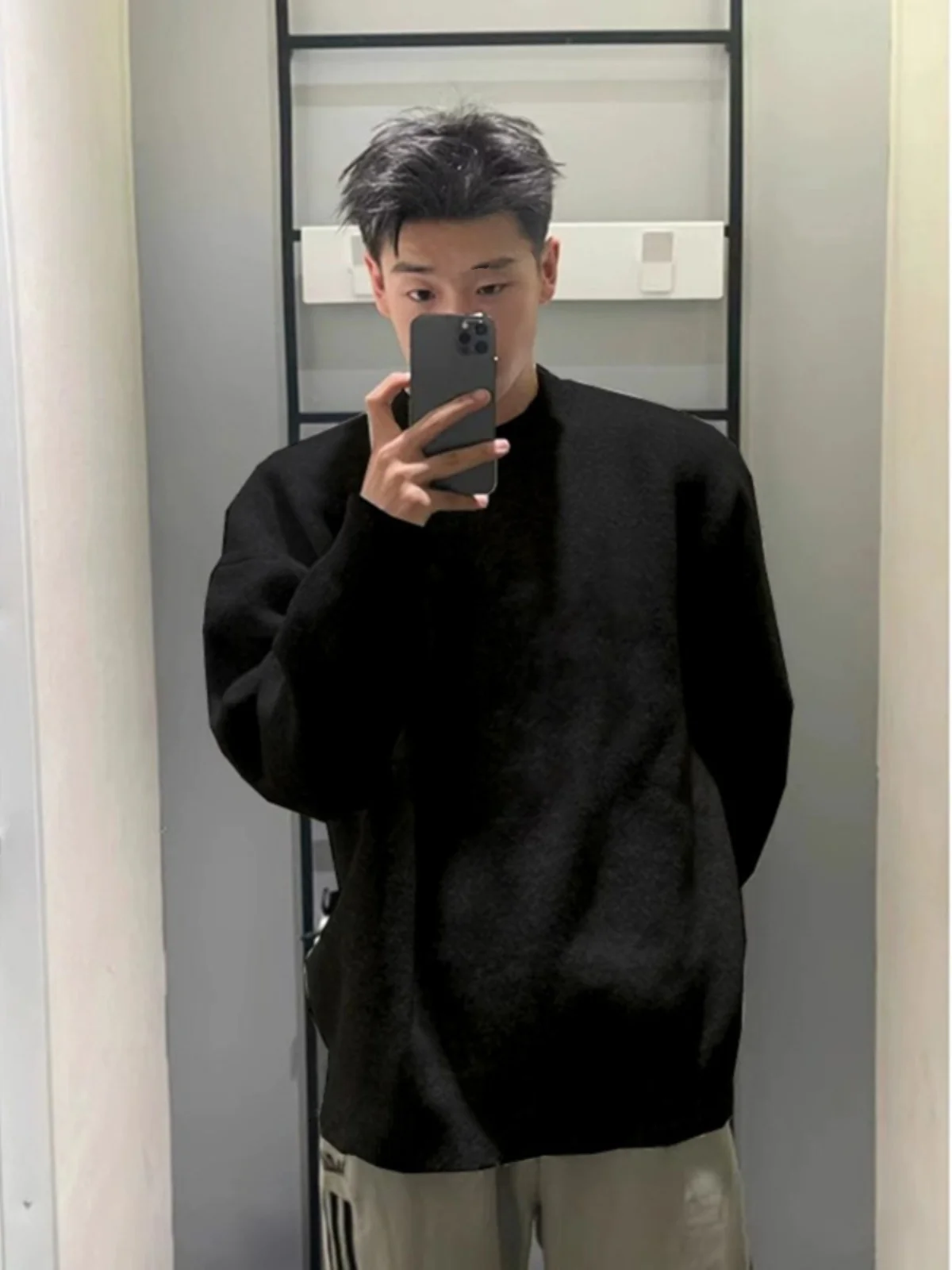 Свитер Cleanfit Bla, свободного кроя, для мужчин, осенне-зимний, повседневный, вязаный, для пар, с круглым вырезом, высококачественный
Свитер Cleanfit Bla, свободного кроя, для мужчин, осенне-зимний, повседневный, вязаный, для пар, с круглым вырезом, высококачественный