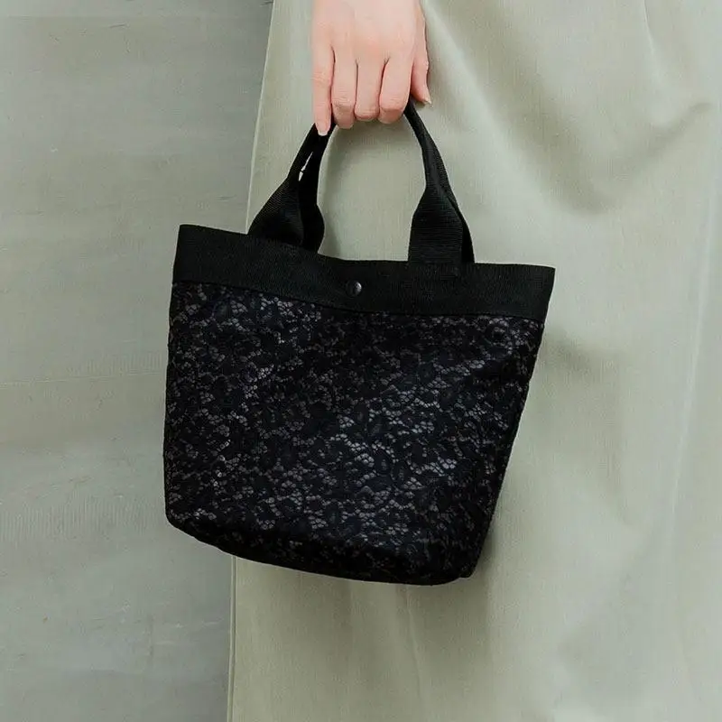 Lace Handbag Bento Bag Boat Shape Carrier Tote Commuter Bag Japanese Style Handheld Lunch Bag Elegance Ladies Bag Lunch
Lace Handbag Bento Bag Boat Shape Carrier Tote Commuter Bag Japanese Style Handheld Lunch Bag Elegance Ladies Bag Lunch