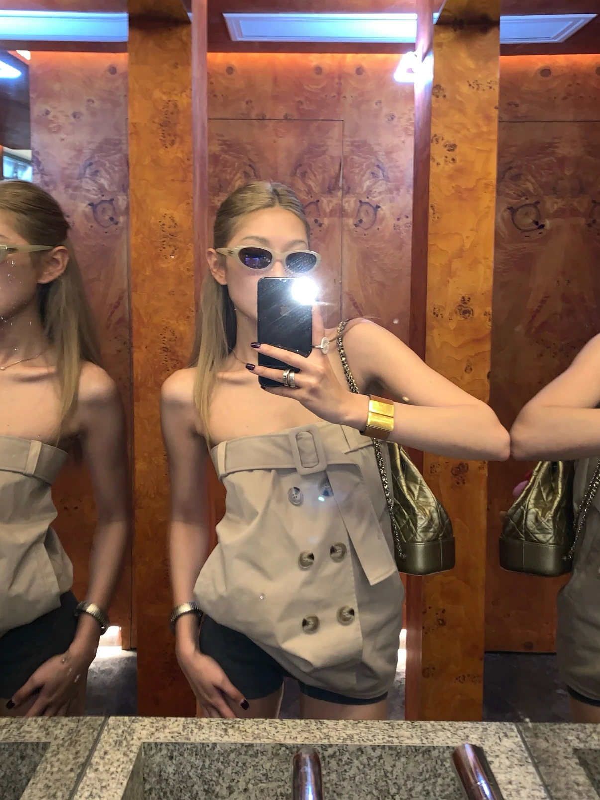 RIZZMA Double Wear Khaki Tube Top Women's Summer Elegant High-End Feel Double Button Outerwear Workwear Style Short Sleeve
RIZZMA Double Wear Khaki Tube Top Women's Summer Elegant High-End Feel Double Button Outerwear Workwear Style Short Sleeve