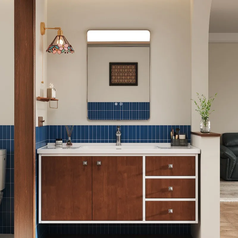 Комбинированный шкаф для ванной комнаты в среднем стиле с интегрированной керамической раковиной-умывальником
Комбинированный шкаф для ванной комнаты в среднем стиле с интегрированной керамической раковиной-умывальником