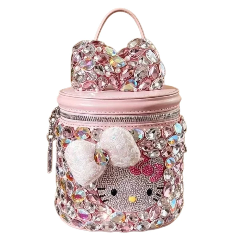 Hot Sanrio Cute Cartoon Hello Kitty Diamond Bag Fashion Girl bucket bag Handmade Diamond Inlaid Handbag Decor Girl Gifts
Hot Sanrio Cute Cartoon Hello Kitty Diamond Bag Fashion Girl bucket bag Handmade Diamond Inlaid Handbag Decor Girl Gifts
