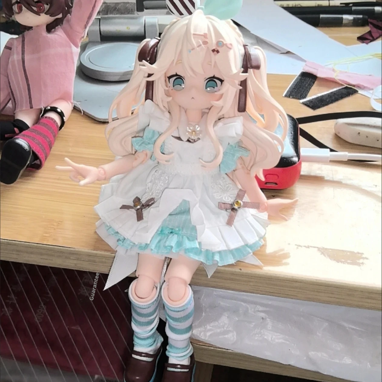 Original Wanmeng Sugary Girls Dessert Party Series Blind Box Movable Eight Point Mjd Dolls Desktop Decor Toy Figures Girls Gifts
Original Wanmeng Sugary Girls Dessert Party Series Blind Box Movable Eight Point Mjd Dolls Desktop Decor Toy Figures Girls Gifts