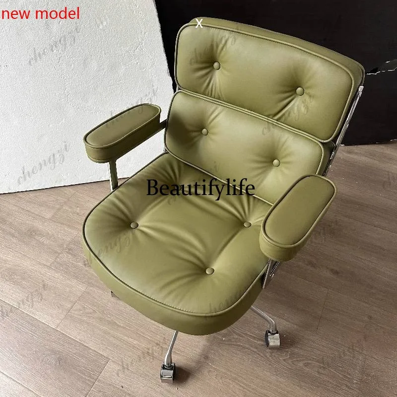 Quality Soft Luxury Office Chair Ergonomic Modern Relaxing Computer Office Chair Gaming Comfy Wheel Silla Oficina FurnitureA178
Quality Soft Luxury Office Chair Ergonomic Modern Relaxing Computer Office Chair Gaming Comfy Wheel Silla Oficina FurnitureA178