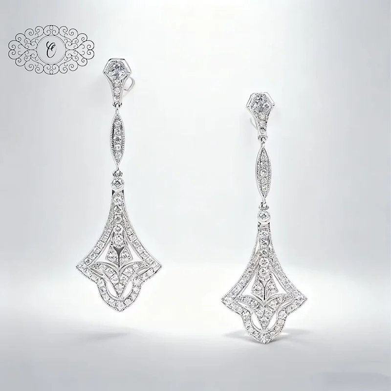 Elegant Long Drop Zircon Earrings, Exquisite Sparkling Waterfall Design with Hollow Crystal Motif, Graceful Silver Tones
Elegant Long Drop Zircon Earrings, Exquisite Sparkling Waterfall Design with Hollow Crystal Motif, Graceful Silver Tones