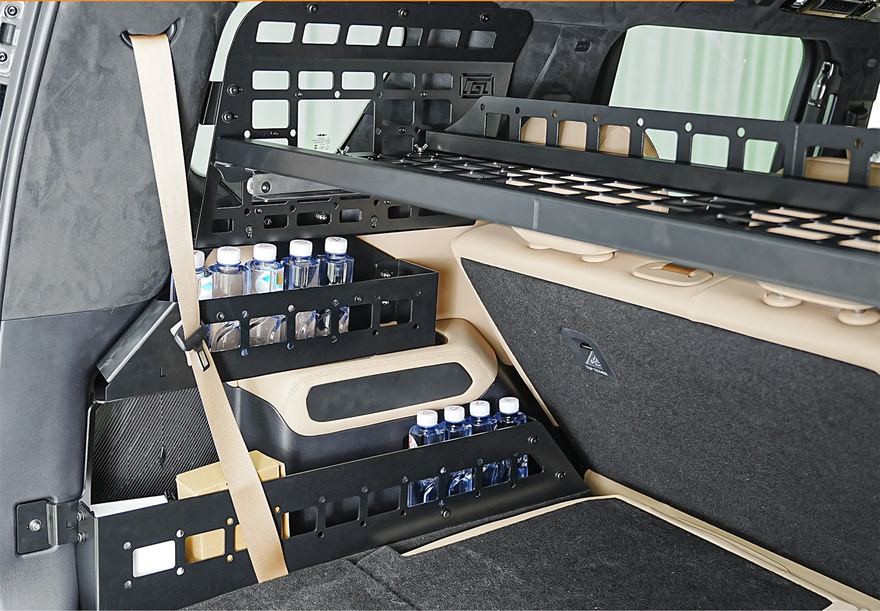Для BYD FangChengBao Leopard 8 Denza B8 2024 2025 2026: Модульная панель Molle для заднего багажника, органайзер для хранения и перевозки багажа
Для BYD FangChengBao Leopard 8 Denza B8 2024 2025 2026: Модульная панель Molle для заднего багажника, органайзер для хранения и перевозки багажа