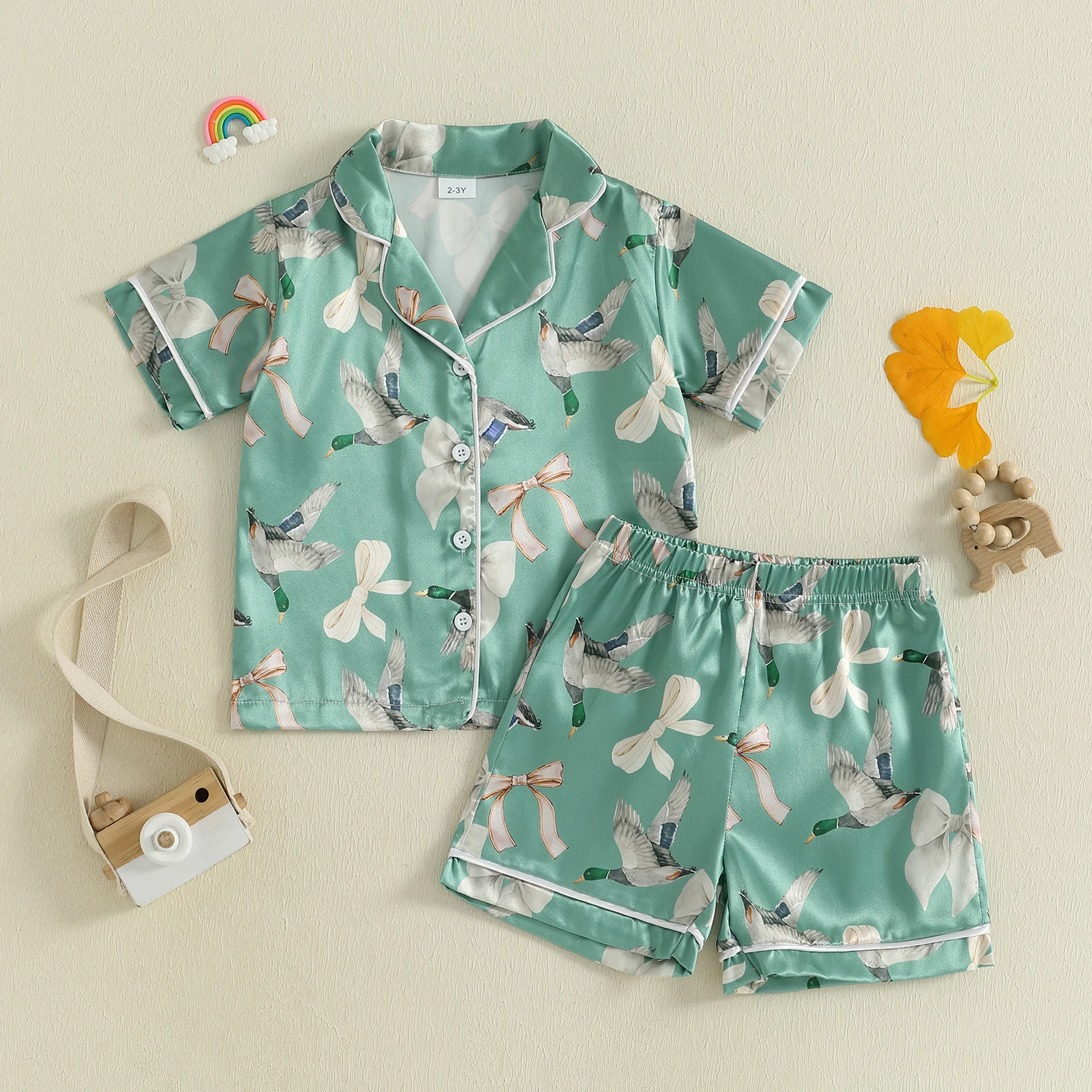 1-7 Years Kids Girls Pajamas Set Duck/Dog Print Short Sleeve Turn-down Collar Tops with Elastic Waist Shorts Sleepwear
1-7 Years Kids Girls Pajamas Set Duck/Dog Print Short Sleeve Turn-down Collar Tops with Elastic Waist Shorts Sleepwear