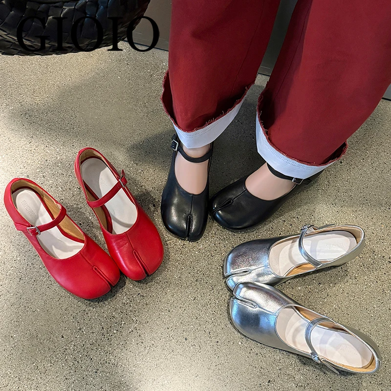Black Tibi splittoe shoes Red Womens Genuine leather high heels Comfortable Vintage Sheepskin shoes Mary Jane Designer shoes
Black Tibi splittoe shoes Red Womens Genuine leather high heels Comfortable Vintage Sheepskin shoes Mary Jane Designer shoes