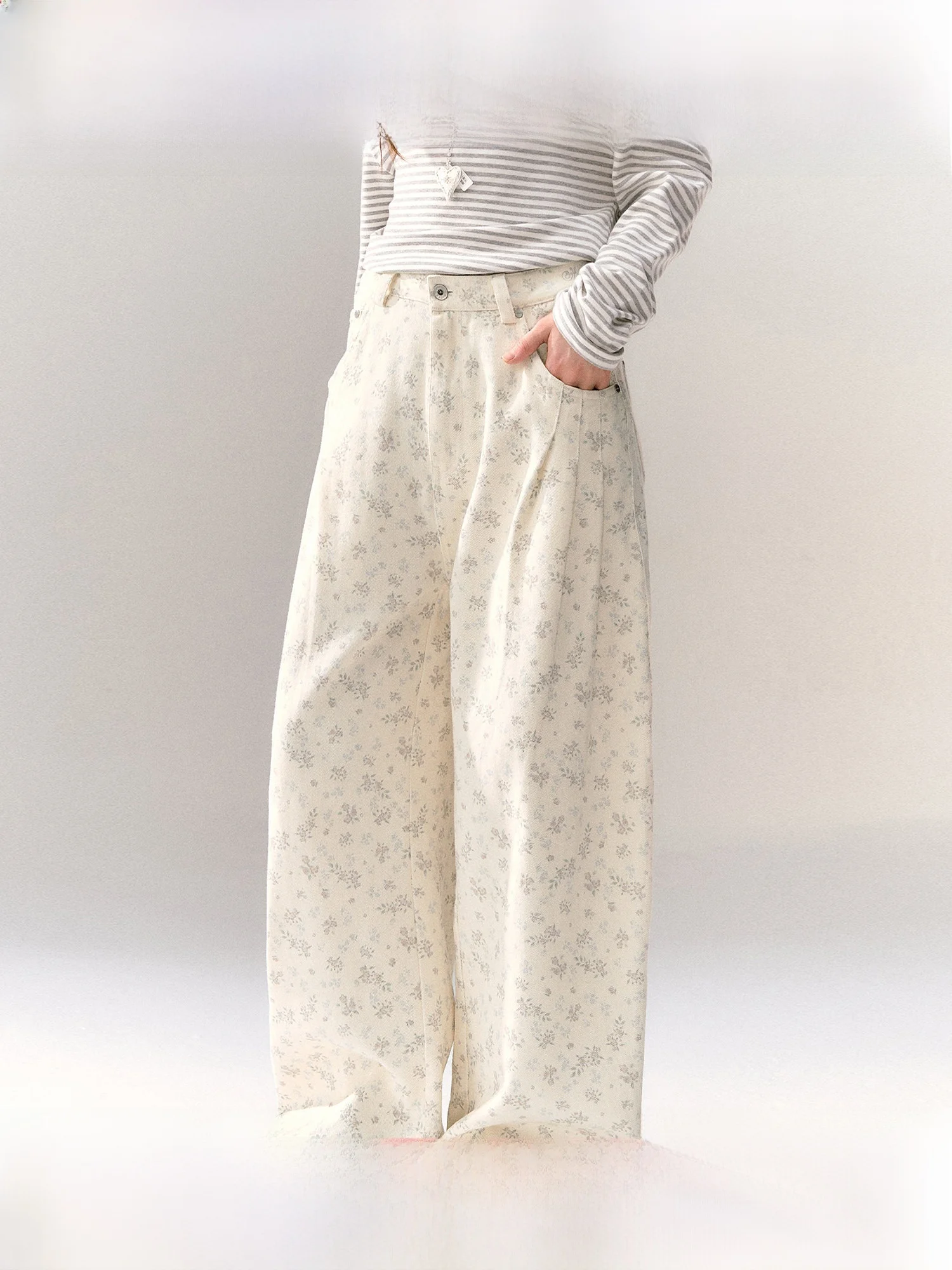 Guuka Hero Women's Casual Loose Cotton Pants Floral Print Straight Leg Pants Comfortable Breathable Summer Pants
Guuka Hero Women's Casual Loose Cotton Pants Floral Print Straight Leg Pants Comfortable Breathable Summer Pants