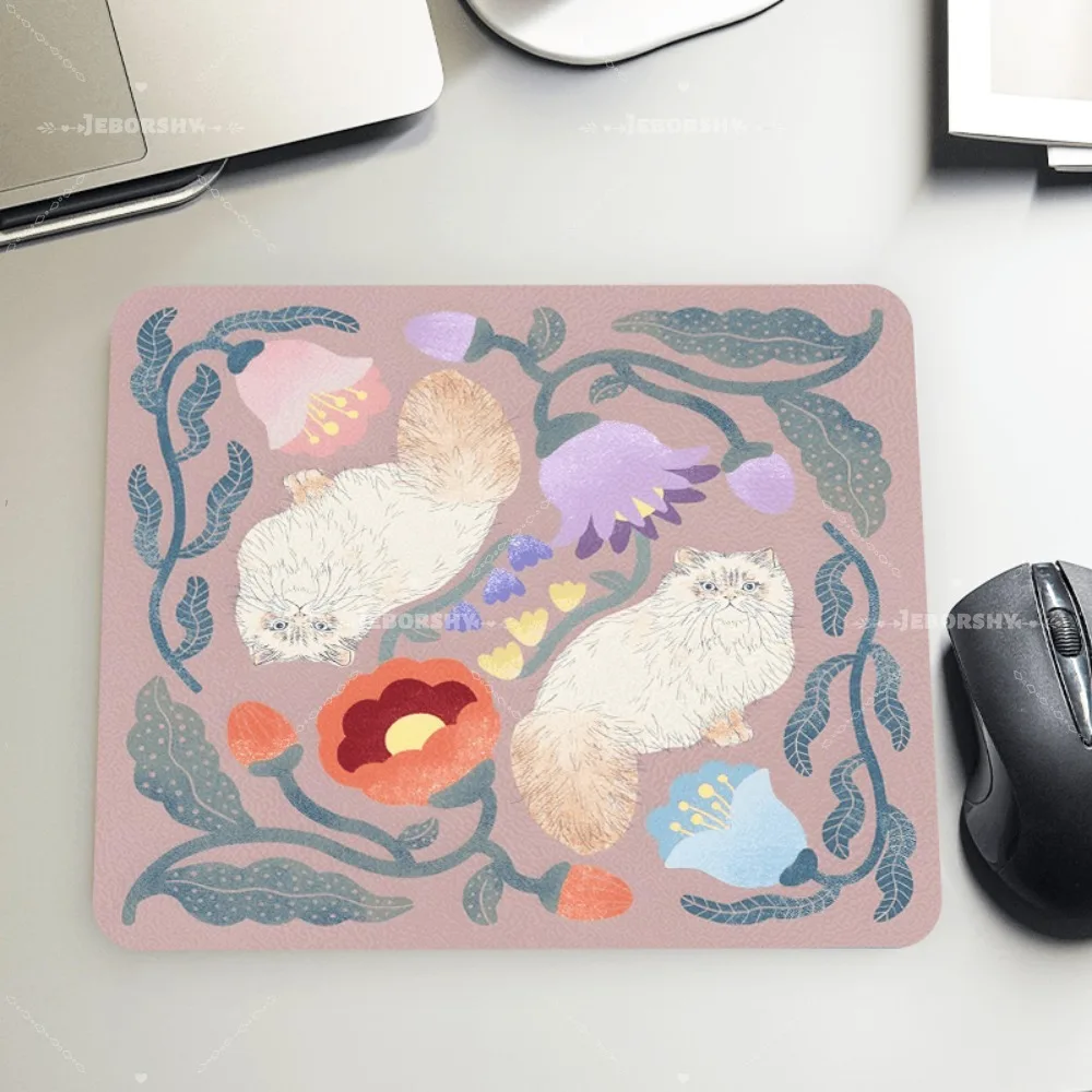 Floral Persian Cat Print Mouse Pad, Non-slip Rubber Base, Ideal Gift for Cat Lovers
Floral Persian Cat Print Mouse Pad, Non-slip Rubber Base, Ideal Gift for Cat Lovers
