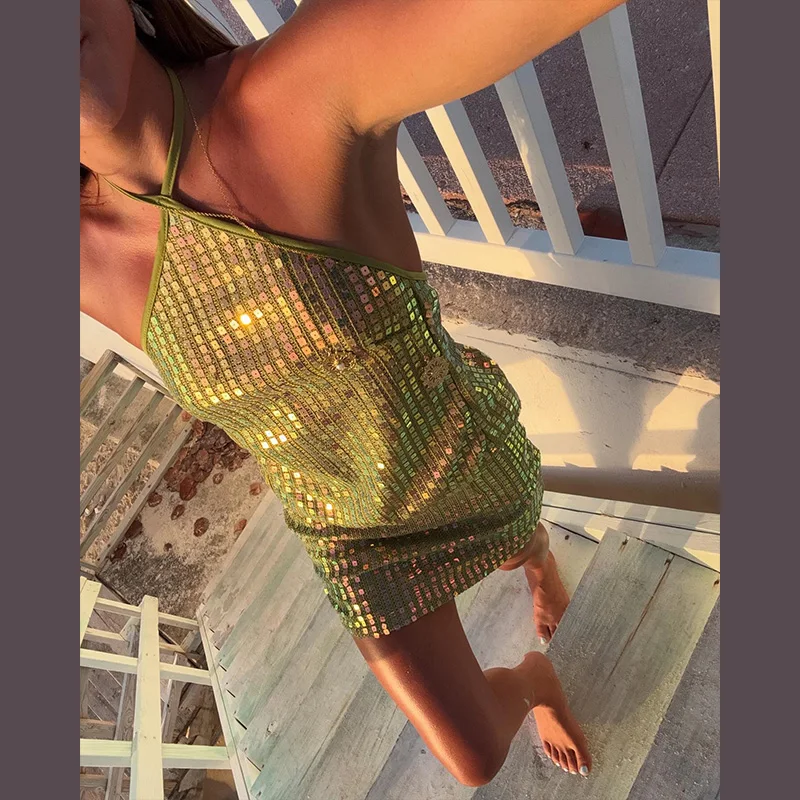 2025 Summer 2 Piece Outfits Sequin Glitter Laser Lanyard Neckline Backless Top Short Skirt Set Fashion Womens Vacation Beachwear
2025 Summer 2 Piece Outfits Sequin Glitter Laser Lanyard Neckline Backless Top Short Skirt Set Fashion Womens Vacation Beachwear