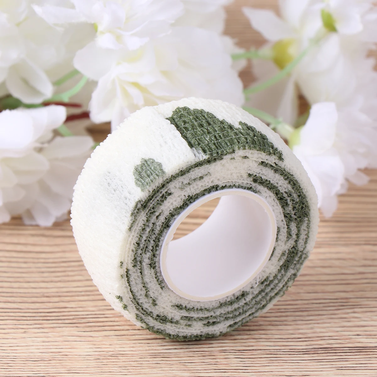 1 Roll 5X4.5Cm Camouflage Elastic Self-Adhesive Waterproof Wrap Bandage Compression Support Durable First Aid Tape For Home
1 Roll 5X4.5Cm Camouflage Elastic Self-Adhesive Waterproof Wrap Bandage Compression Support Durable First Aid Tape For Home