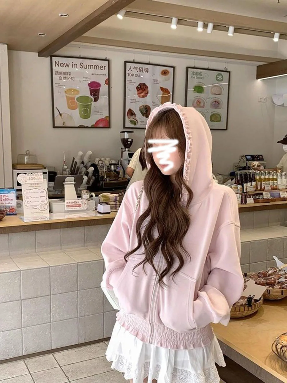 Hot Selling Pink Ruffled Edge Hoodie Coat Loose Fit Zipper Jacket Casual Style Long Sleeve Tops For Spring Autumn Women
Hot Selling Pink Ruffled Edge Hoodie Coat Loose Fit Zipper Jacket Casual Style Long Sleeve Tops For Spring Autumn Women