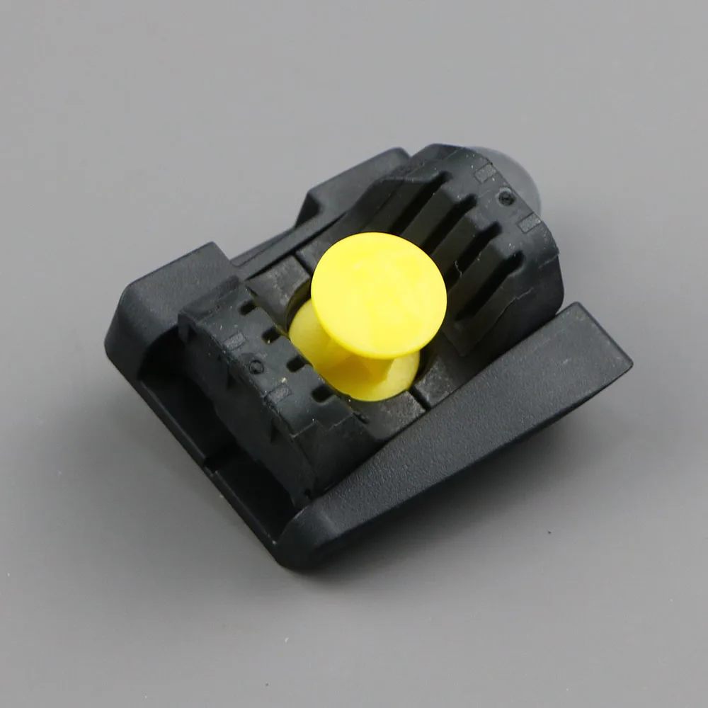 31457732 Genuine Left Side Tailgate Striker Buffer Bracket For Volvo XC90 2016-2019
31457732 Genuine Left Side Tailgate Striker Buffer Bracket For Volvo XC90 2016-2019