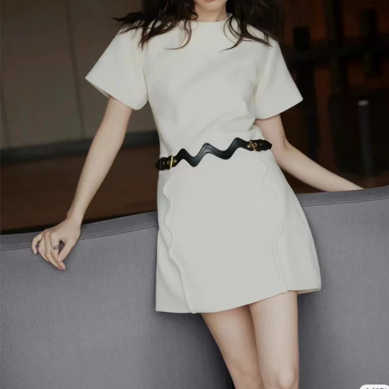 2023 Summer New French Elegant Chic Fashion Mini Dress Women Round Collar with Belt Female Formal Dresses Vestidos Feminino
2023 Summer New French Elegant Chic Fashion Mini Dress Women Round Collar with Belt Female Formal Dresses Vestidos Feminino