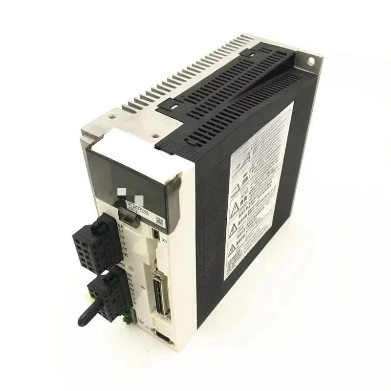 MCDKT3520E AC Servo Drive 2000W Brushless Motor Controller for CNC Machine Automation
MCDKT3520E AC Servo Drive 2000W Brushless Motor Controller for CNC Machine Automation