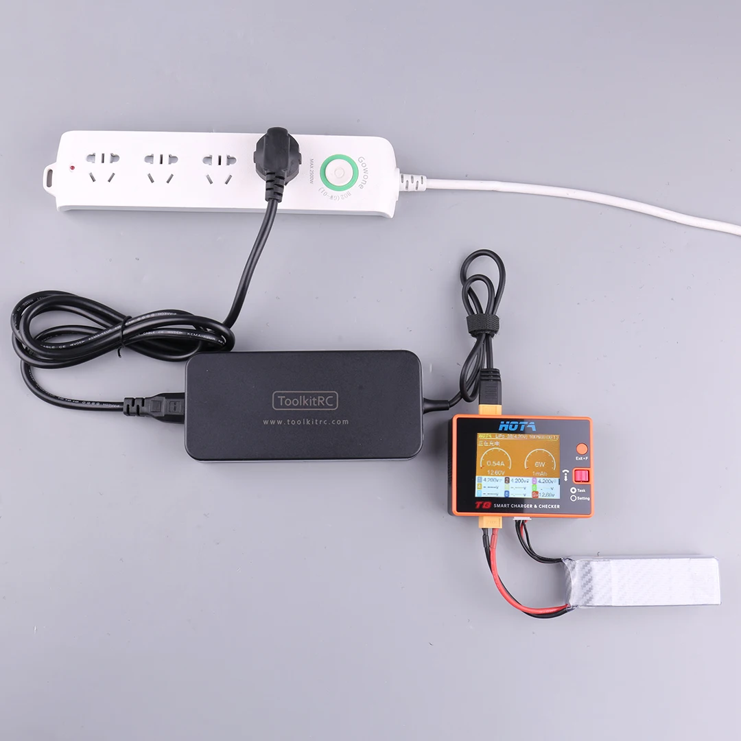 ToolkitRC ADP200 200W Power Supply Charger Adapter 19.5V 10.3A XT60 Interface Compatible with ISDT Q6 T6 T8 M6 M9
ToolkitRC ADP200 200W Power Supply Charger Adapter 19.5V 10.3A XT60 Interface Compatible with ISDT Q6 T6 T8 M6 M9