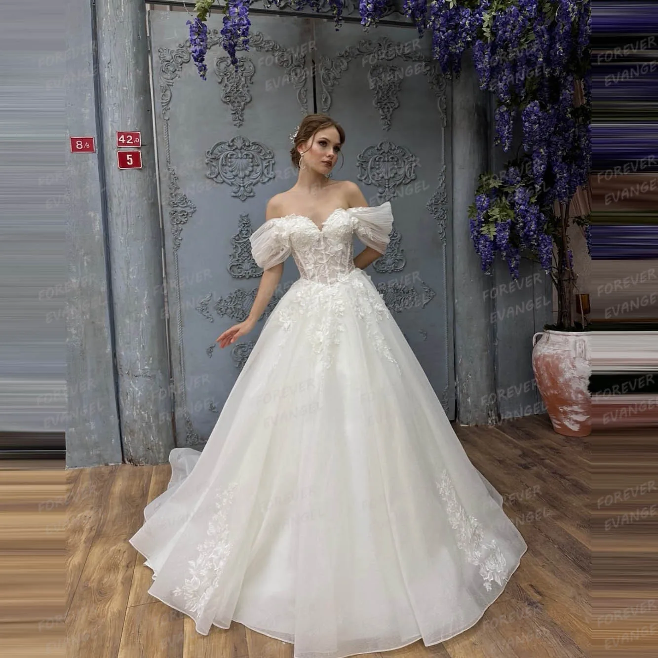 Elegant Wedding Dresses Woman's A Line Flowers Appliques Lace Tulle Bride Gowns Sleeveless Backless Vestido De Fiesta Customized
Elegant Wedding Dresses Woman's A Line Flowers Appliques Lace Tulle Bride Gowns Sleeveless Backless Vestido De Fiesta Customized